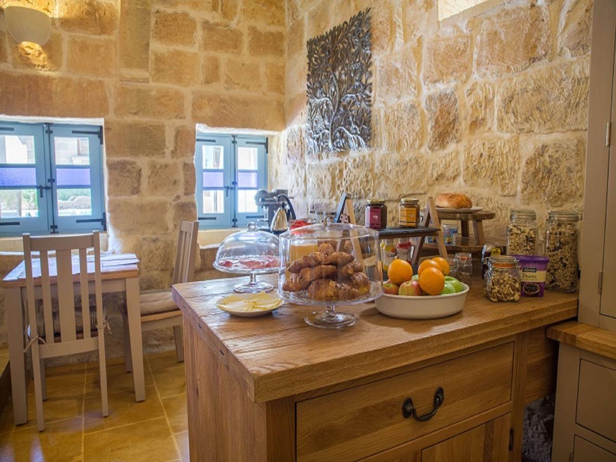 Gozo Spirit Bed & Breakfast Nadur Bagian luar foto