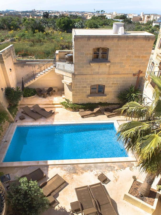 Gozo Spirit Bed & Breakfast Nadur Bagian luar foto